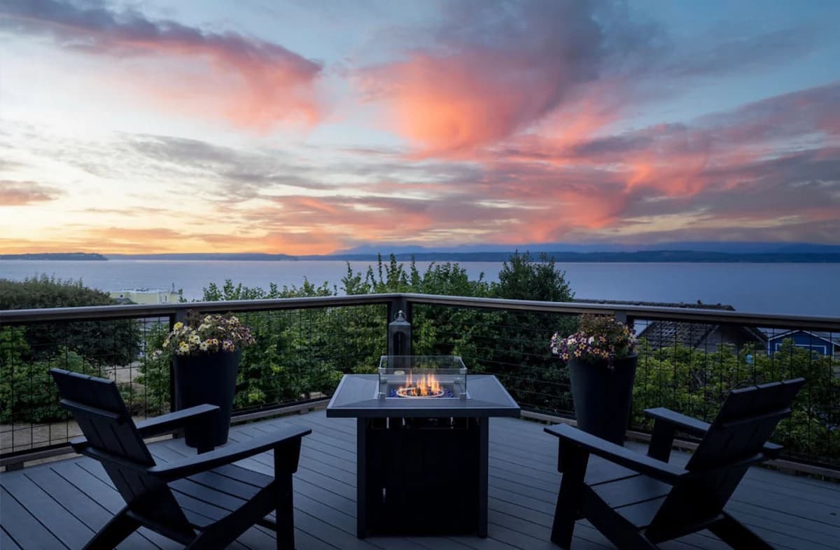Hot Tub & Sauna w/ Water Views & Beach access! - Photo 2